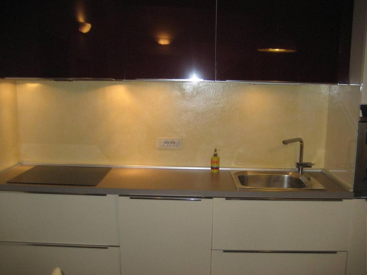 Holiday In Apartment